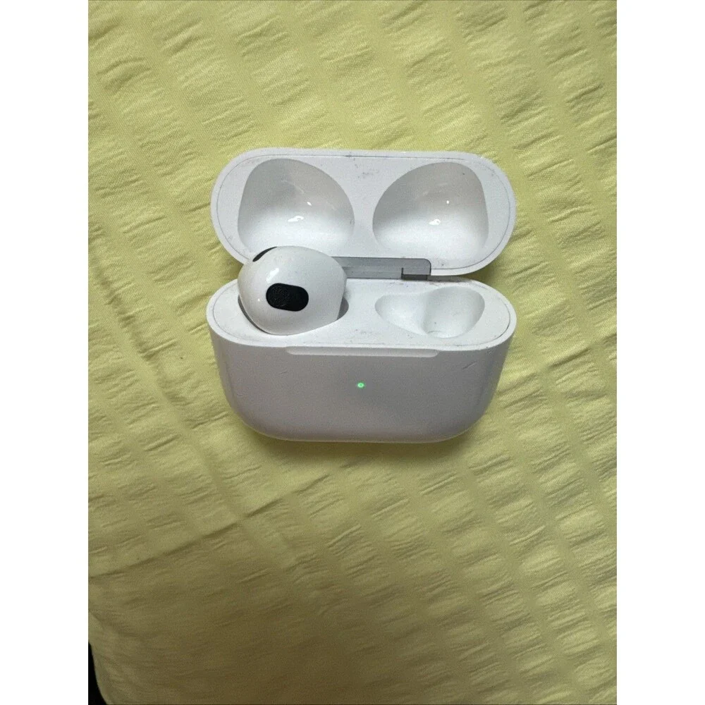Apple AirPods (3rd Generation) Left AirPod, MagSafe Charging Case + Original Box